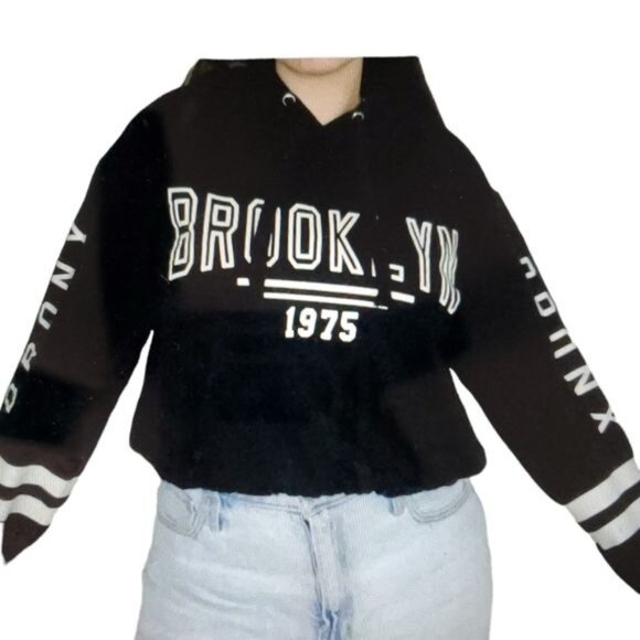 Divided H&M Cropped Crop Hoodie Hooded Sweatshirt Pullover Women's Woman's SMALL - Picture 11 of 11